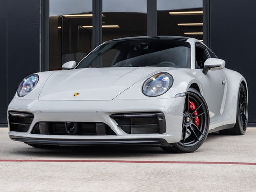 2024 Porsche 911 Carrera 4 GTS