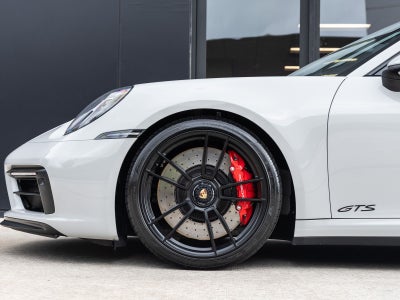 2024 Porsche 911 Carrera 4 GTS