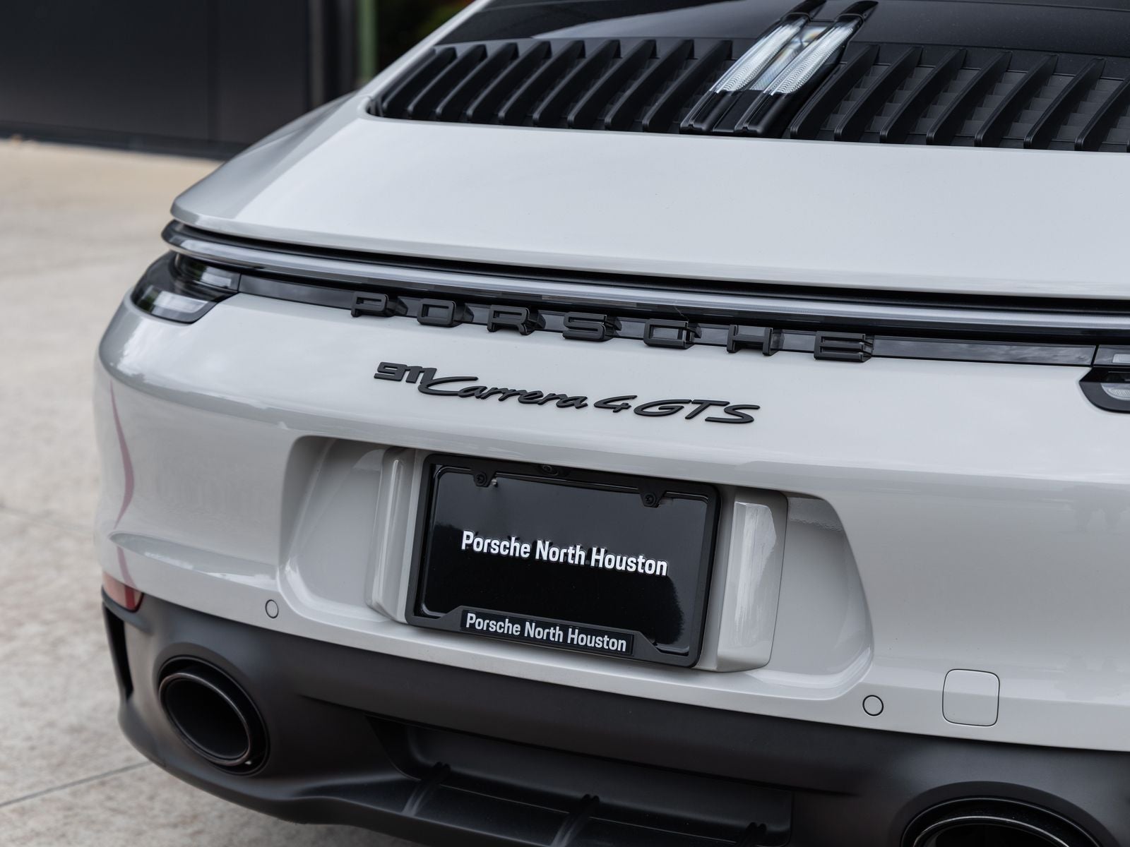 2024 Porsche 911 Carrera 4 GTS