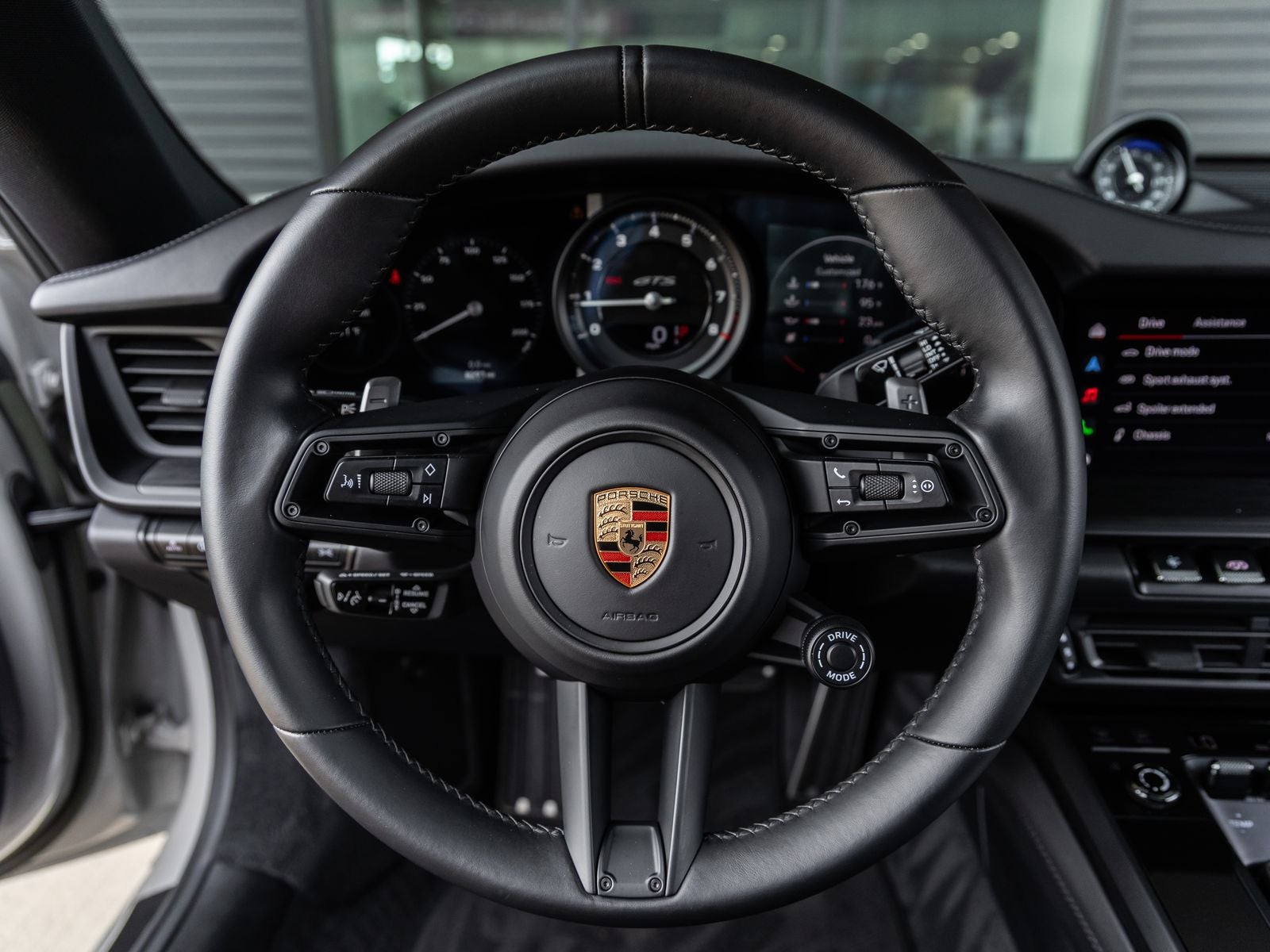 2024 Porsche 911 Carrera 4 GTS