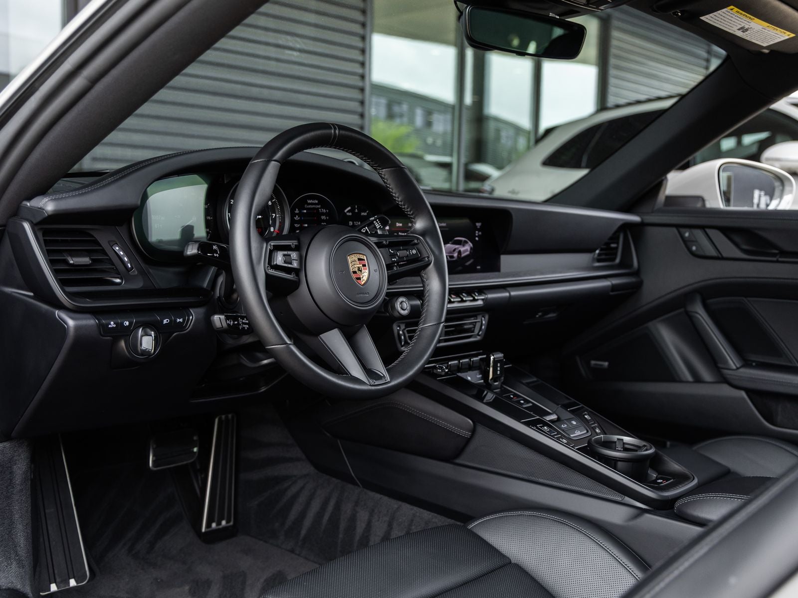 2024 Porsche 911 Carrera 4 GTS