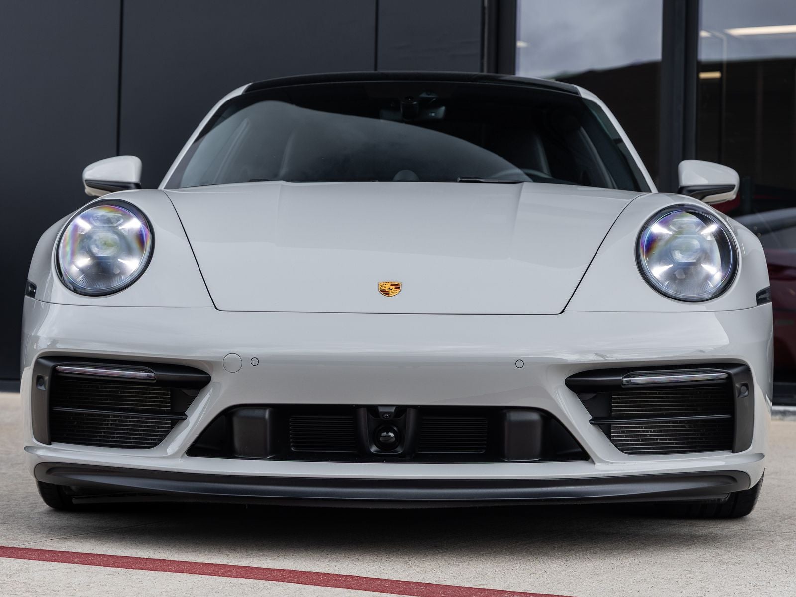 2024 Porsche 911 Carrera 4 GTS