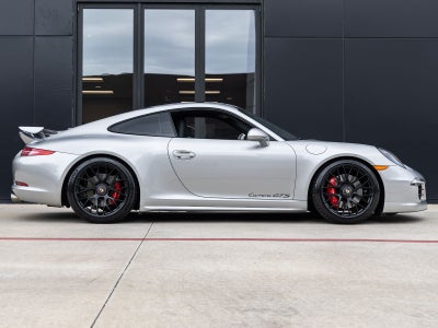 2016 Porsche 911 Carrera GTS