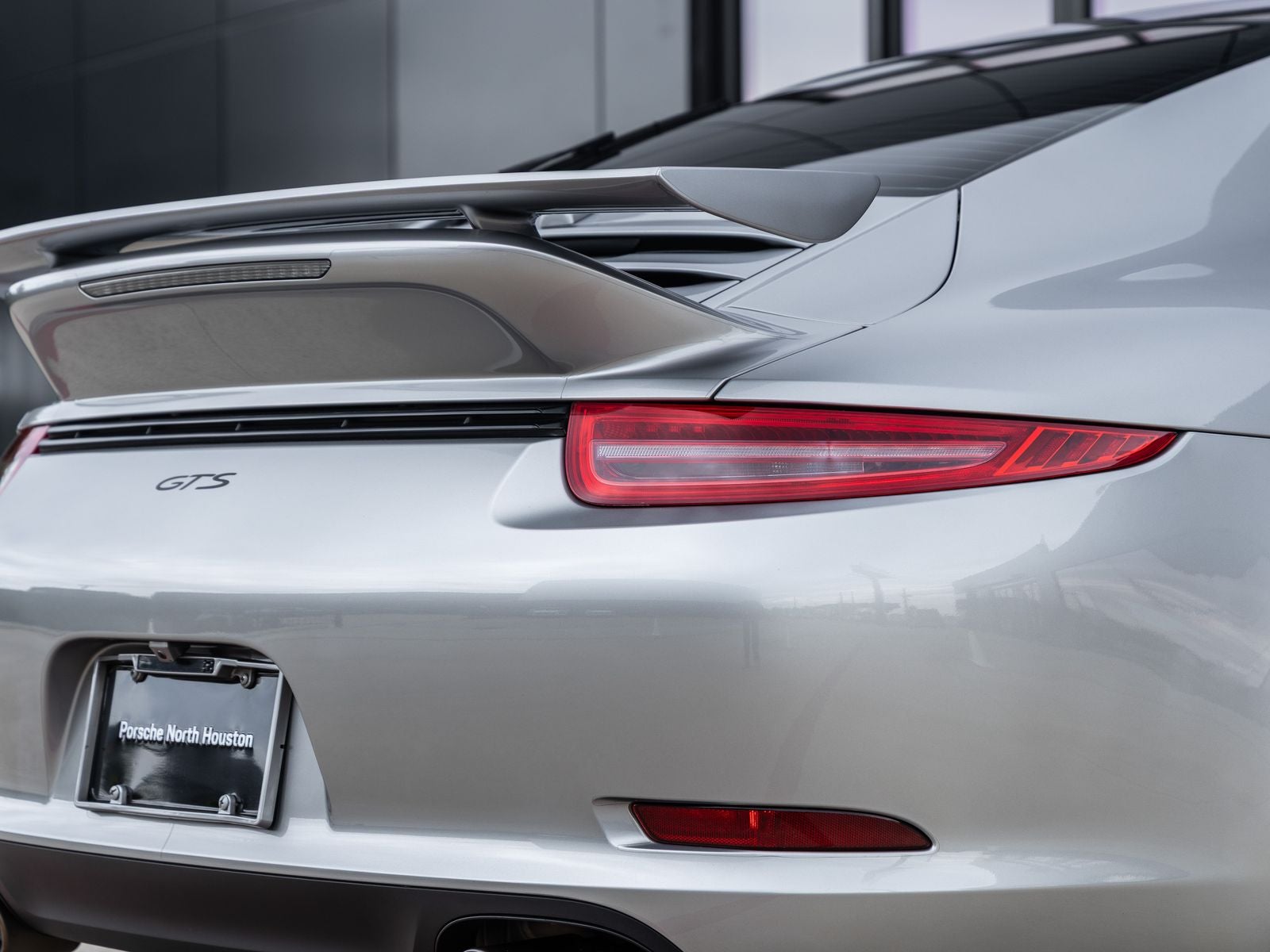 2016 Porsche 911 Carrera GTS