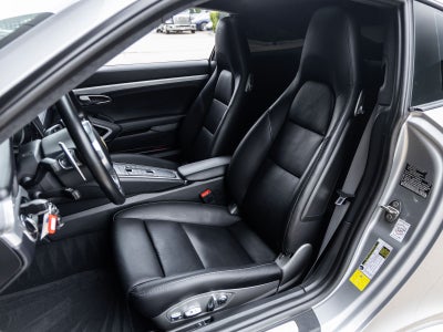 2016 Porsche 911 Carrera GTS