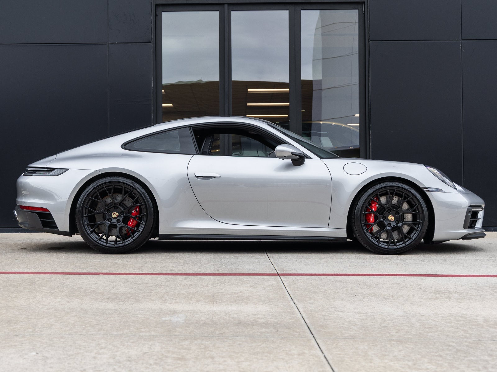 2024 Porsche 911 Carrera GTS