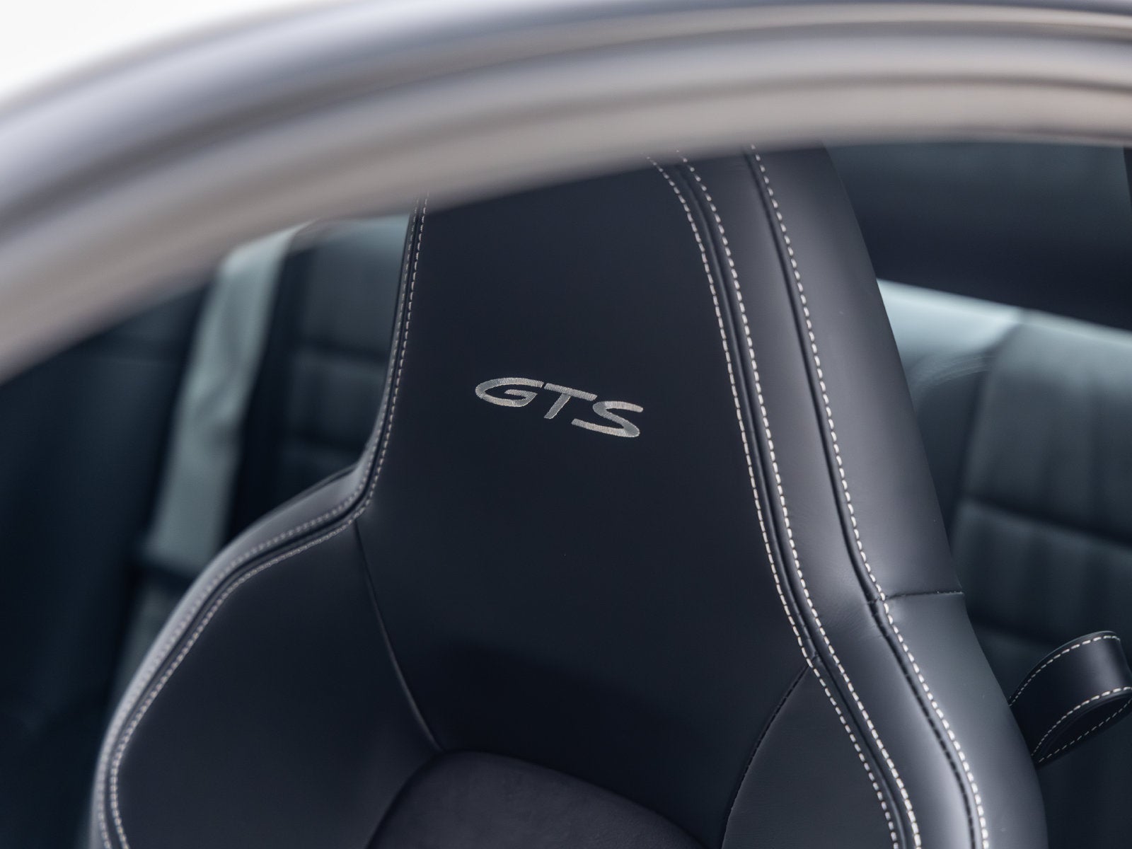2024 Porsche 911 Carrera GTS