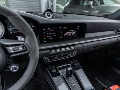 2024 Porsche 911 Carrera GTS