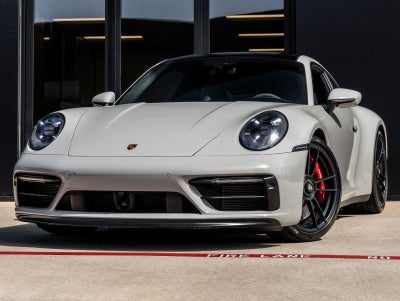 2022 Porsche 911 911 Carrera 4 GTS