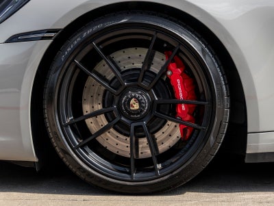 2022 Porsche 911 911 Carrera 4 GTS