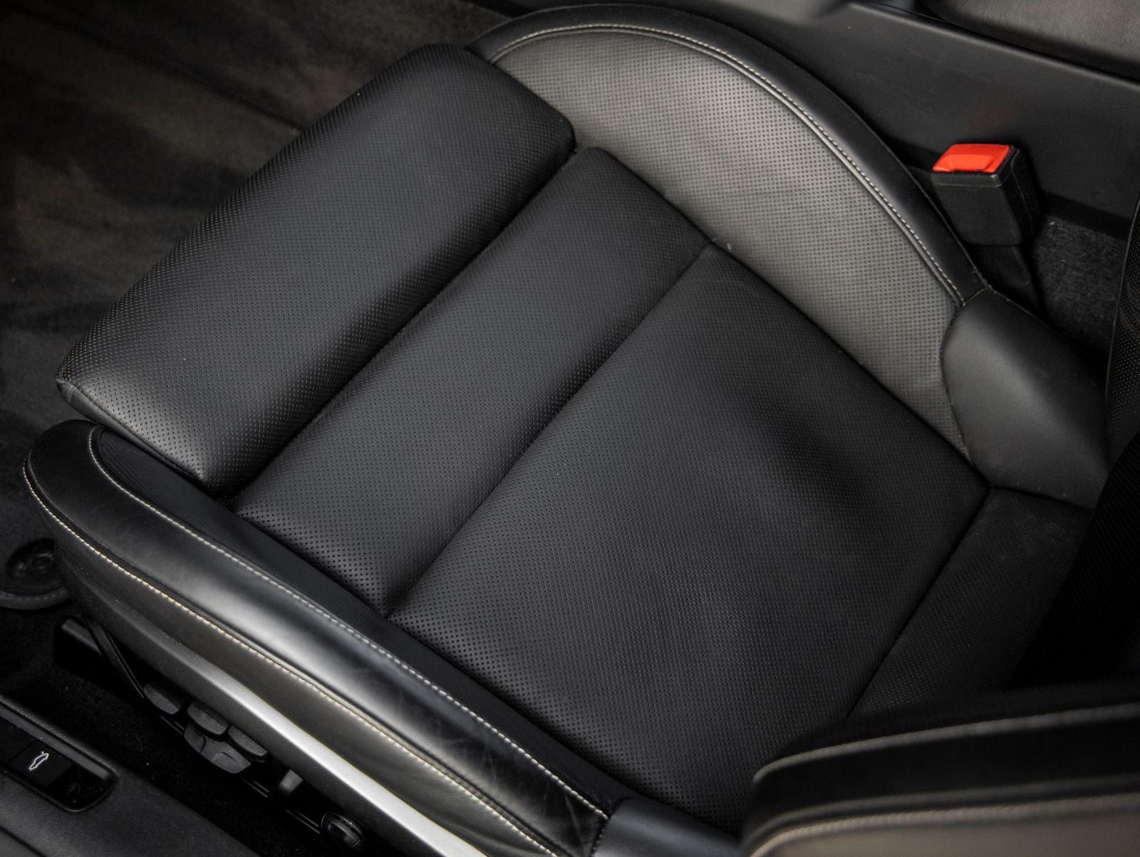 2022 Porsche 911 911 Carrera 4 GTS