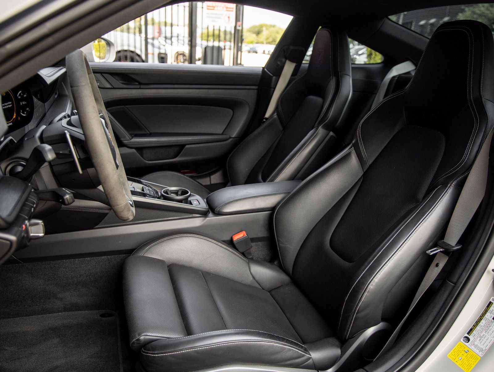 2022 Porsche 911 911 Carrera 4 GTS