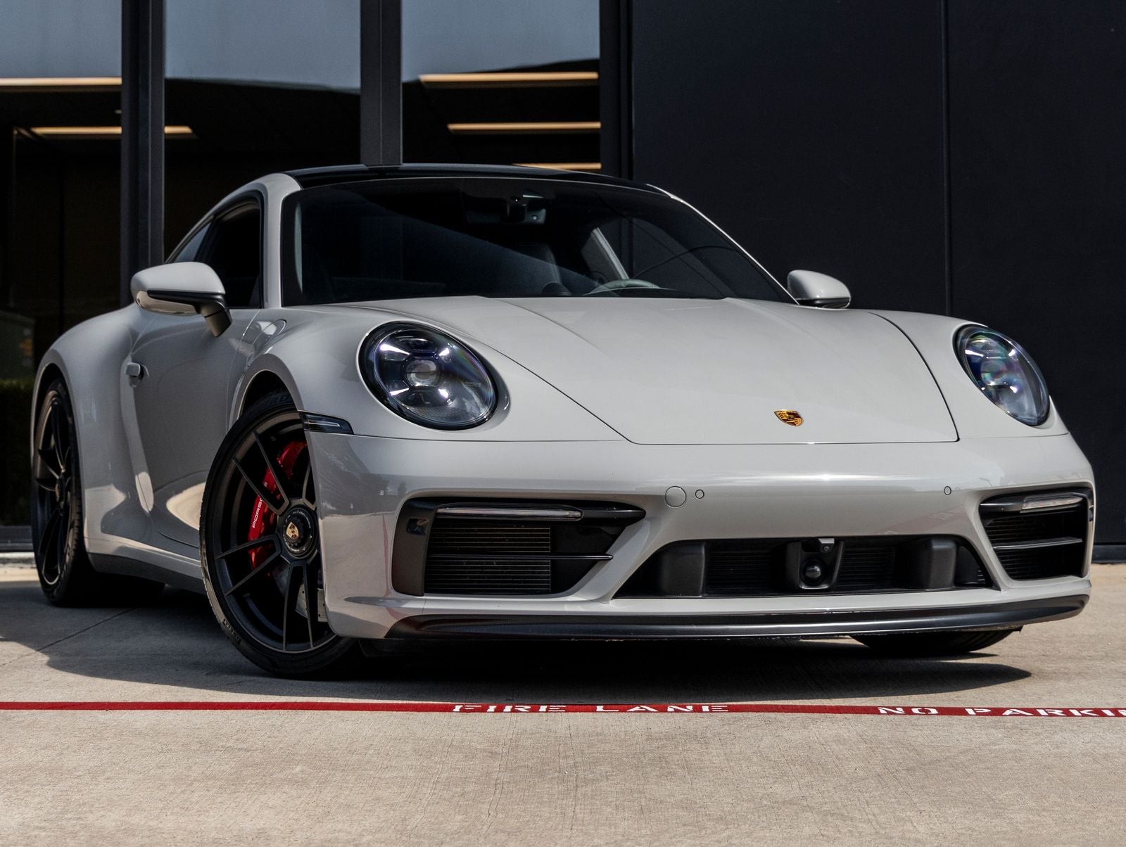 2022 Porsche 911 911 Carrera 4 GTS