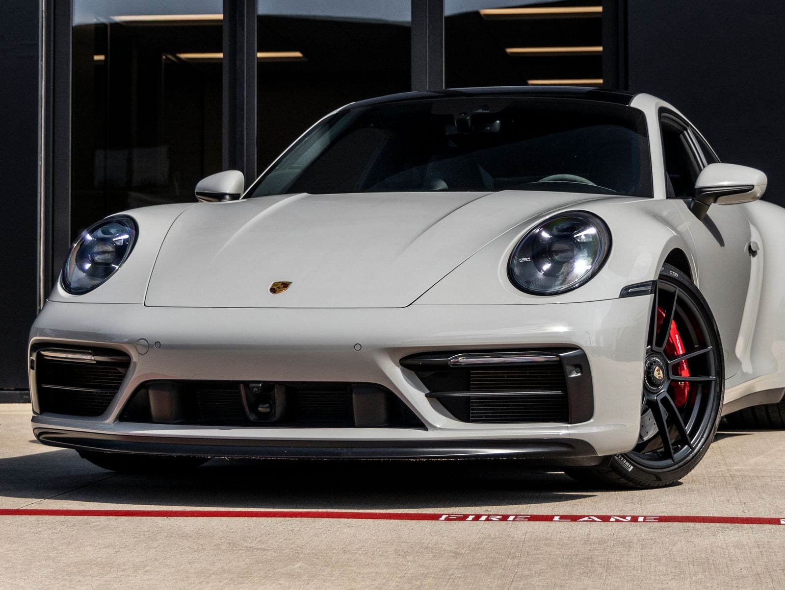 2022 Porsche 911 911 Carrera 4 GTS