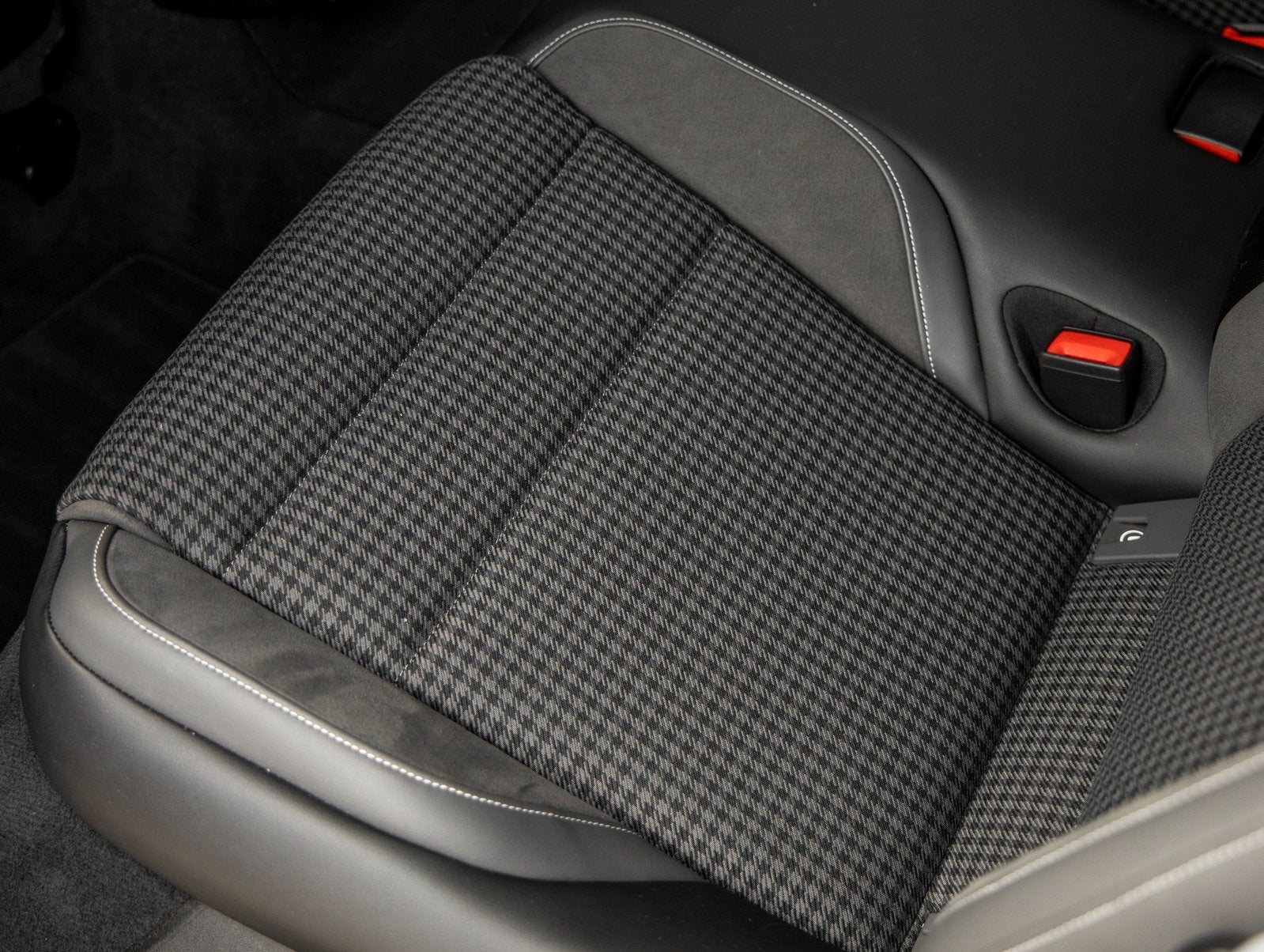 2025 Porsche Taycan Taycan 4S