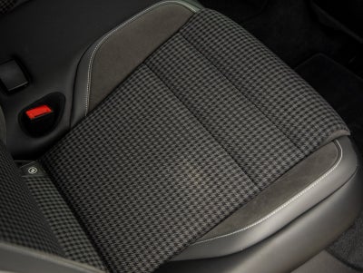 2025 Porsche Taycan Taycan 4S