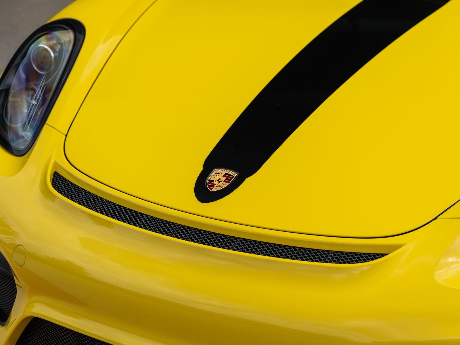 2016 Porsche Cayman GT4