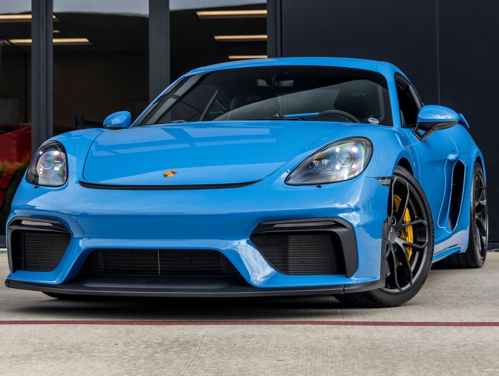 2023 Porsche 718 Cayman GT4