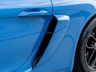 2023 Porsche 718 Cayman GT4