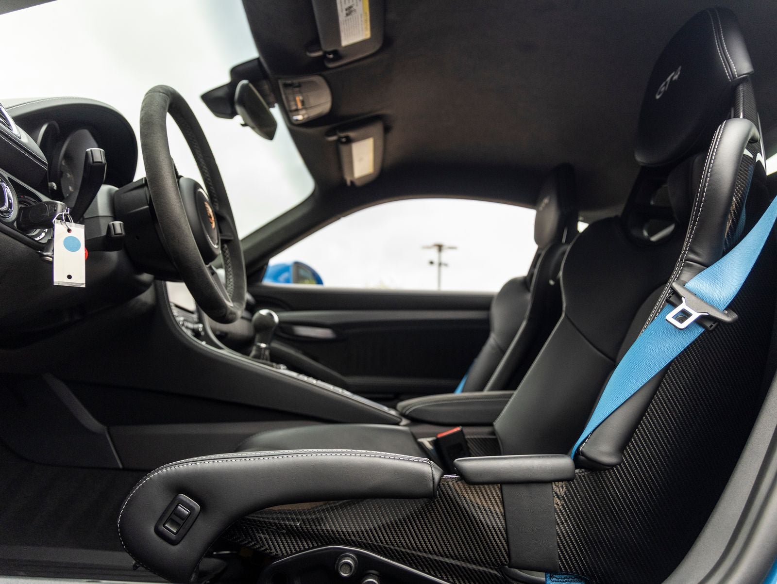 2023 Porsche 718 Cayman GT4