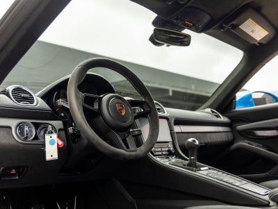 2023 Porsche 718 Cayman GT4