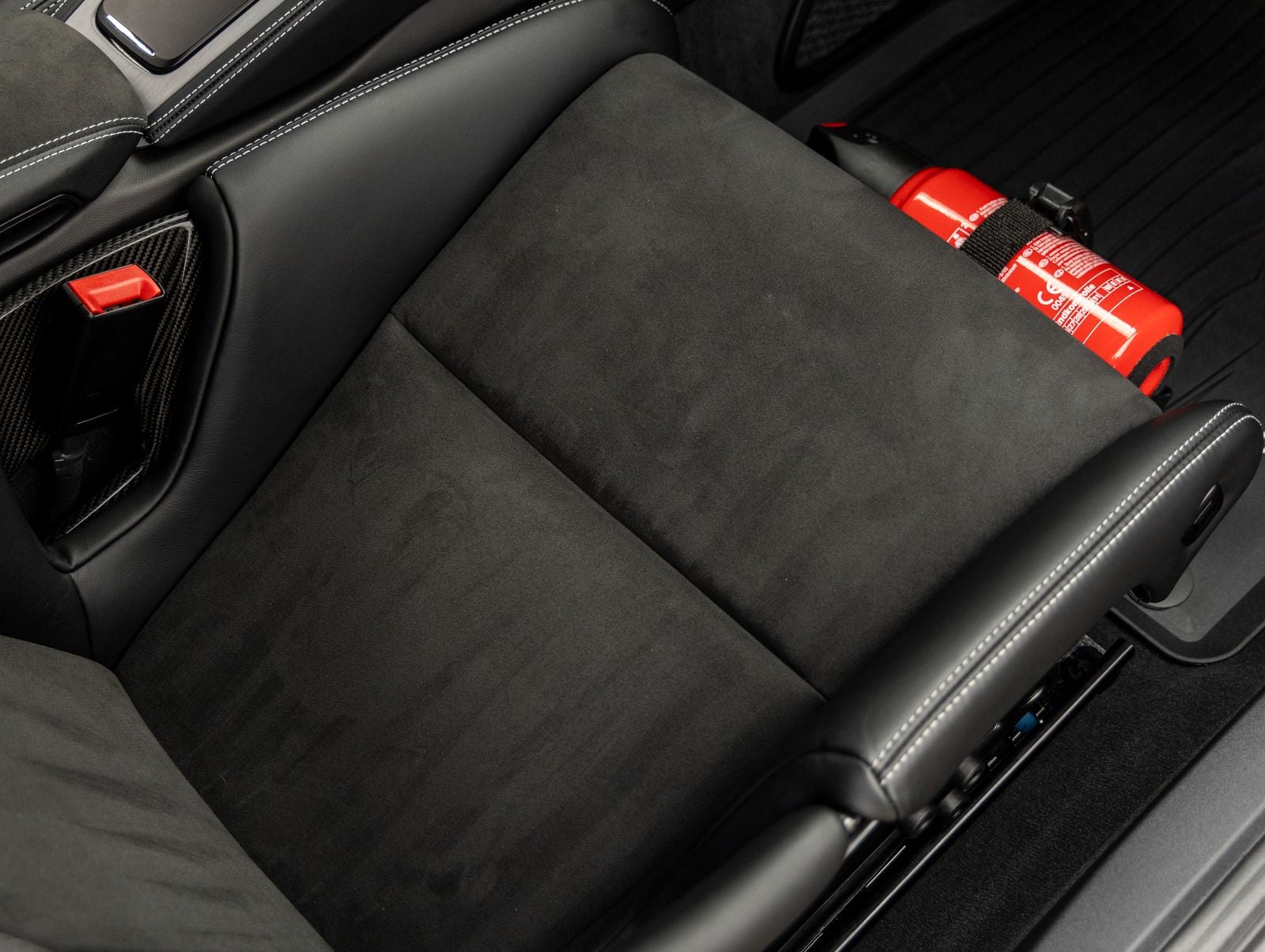 2023 Porsche 718 Cayman GT4