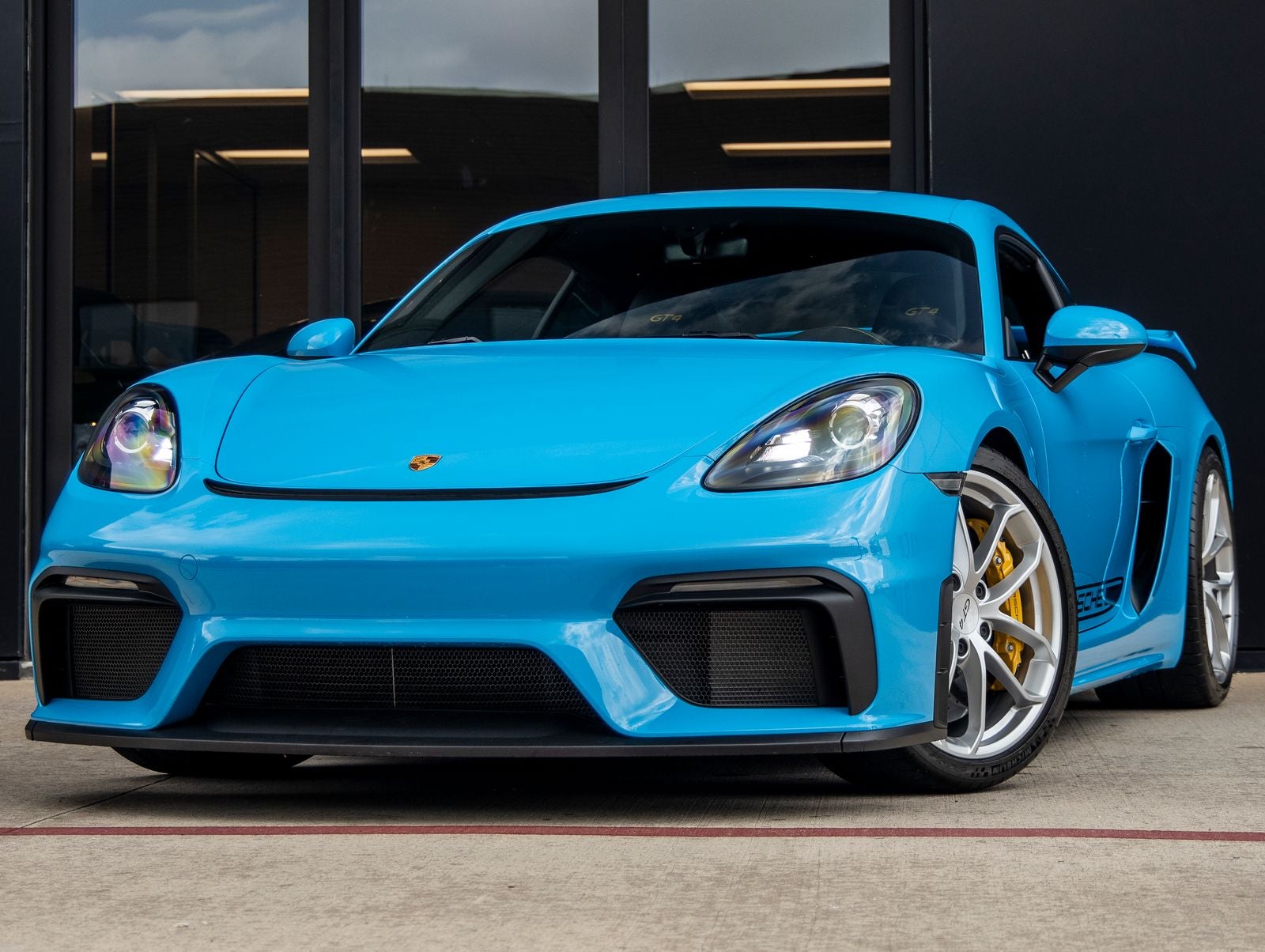 2021 Porsche 718 Cayman GT4's photo