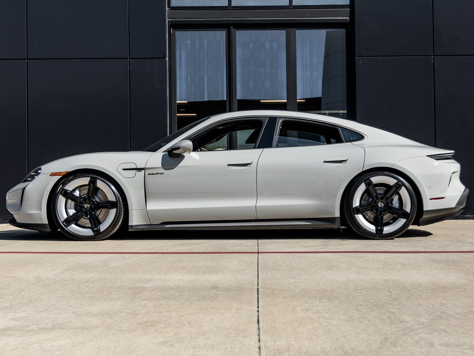 2026 Porsche Taycan Taycan Turbo