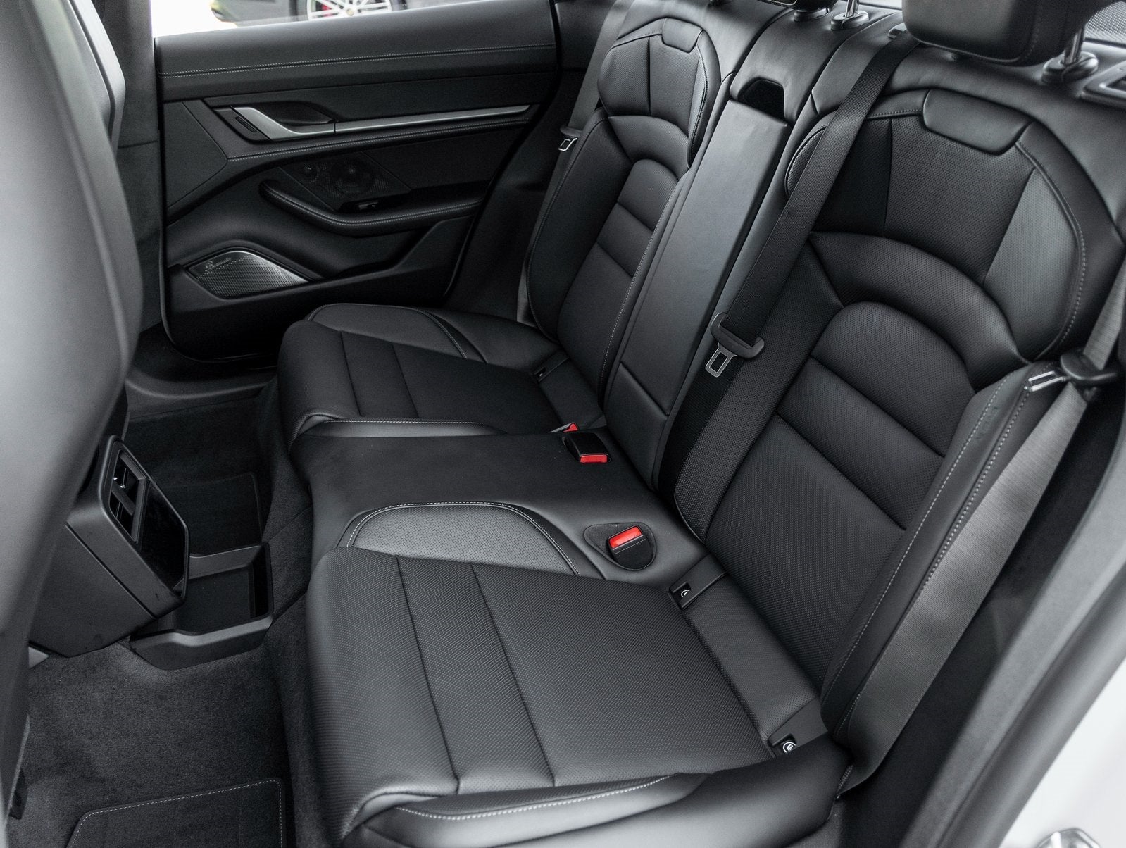 2026 Porsche Taycan Taycan Turbo