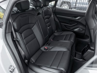 2026 Porsche Taycan Taycan Turbo