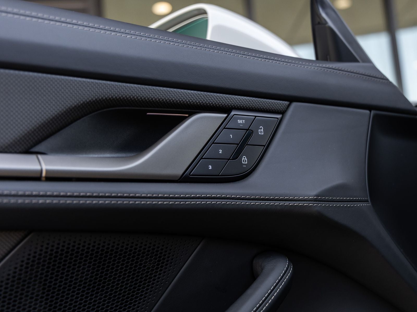 2026 Porsche Taycan Taycan Turbo S