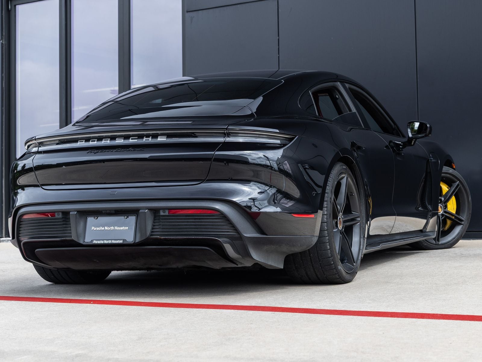 2020 Porsche Taycan Taycan Turbo S