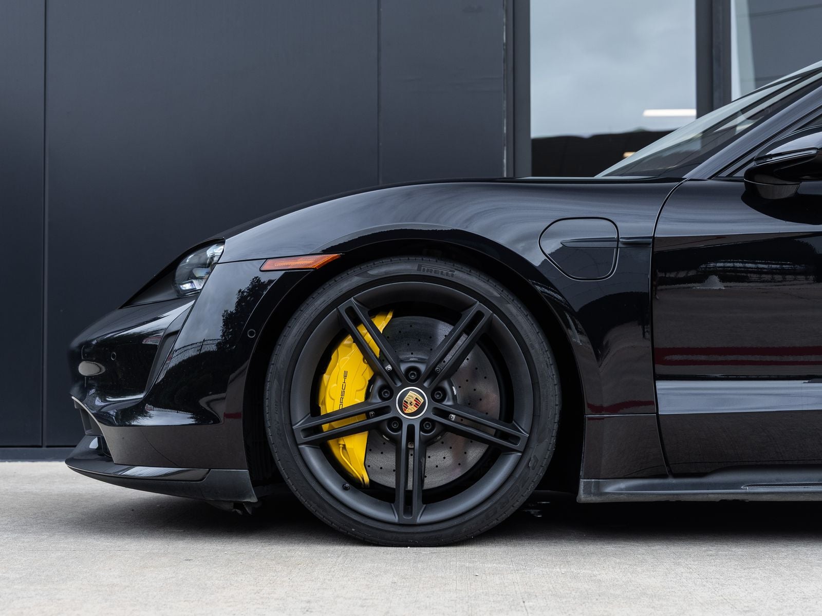 2020 Porsche Taycan Taycan Turbo S