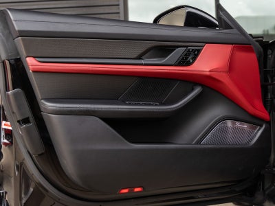 2020 Porsche Taycan Taycan Turbo S