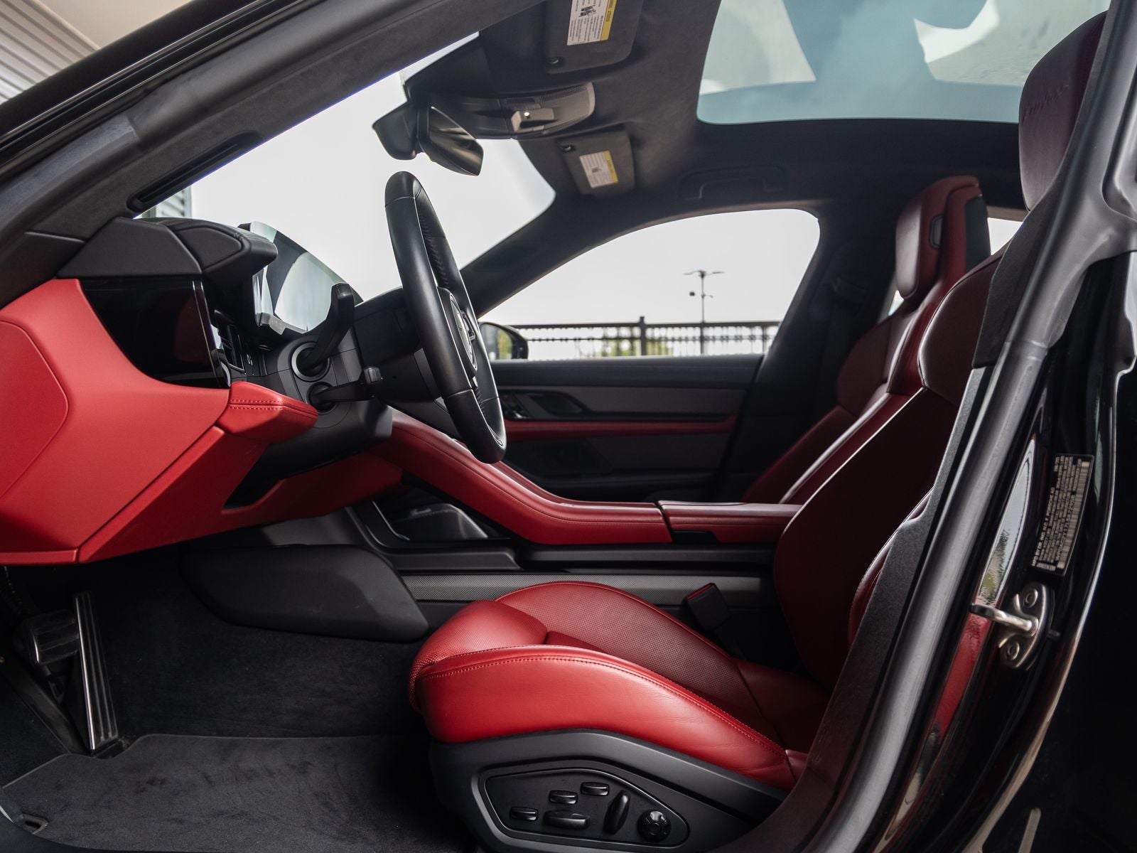 2020 Porsche Taycan Taycan Turbo S