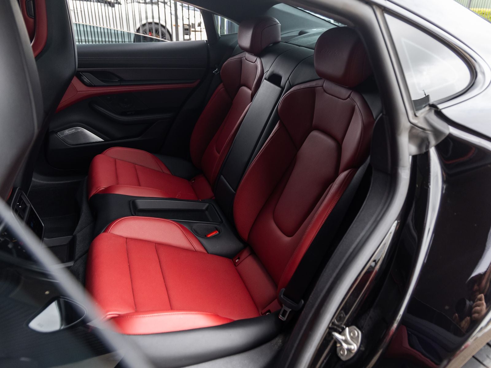 2020 Porsche Taycan Taycan Turbo S