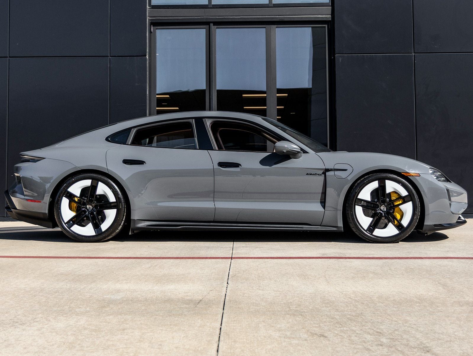 2026 Porsche Taycan Taycan Turbo S