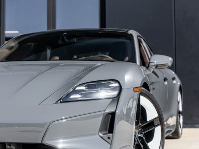 2026 Porsche Taycan Taycan Turbo S