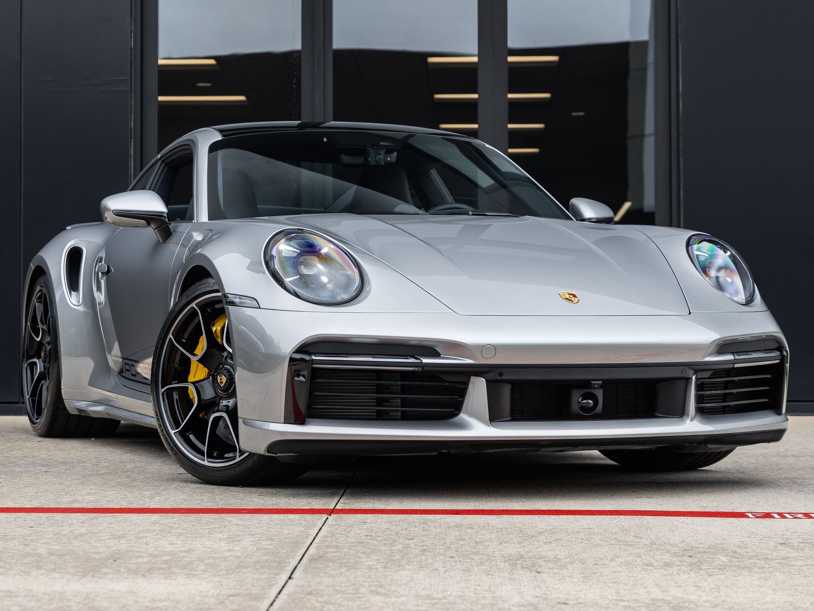 2025 Porsche 911 Turbo S