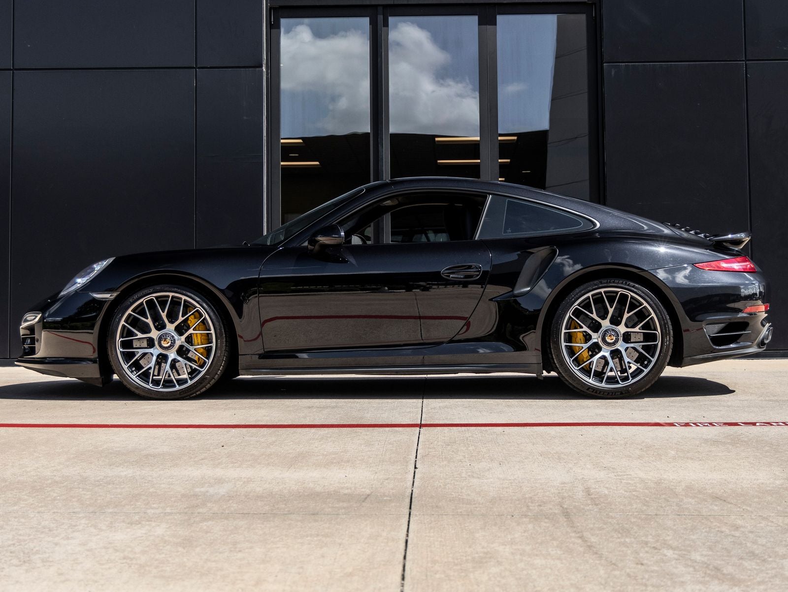 2015 Porsche 911 911 Turbo S Coupe