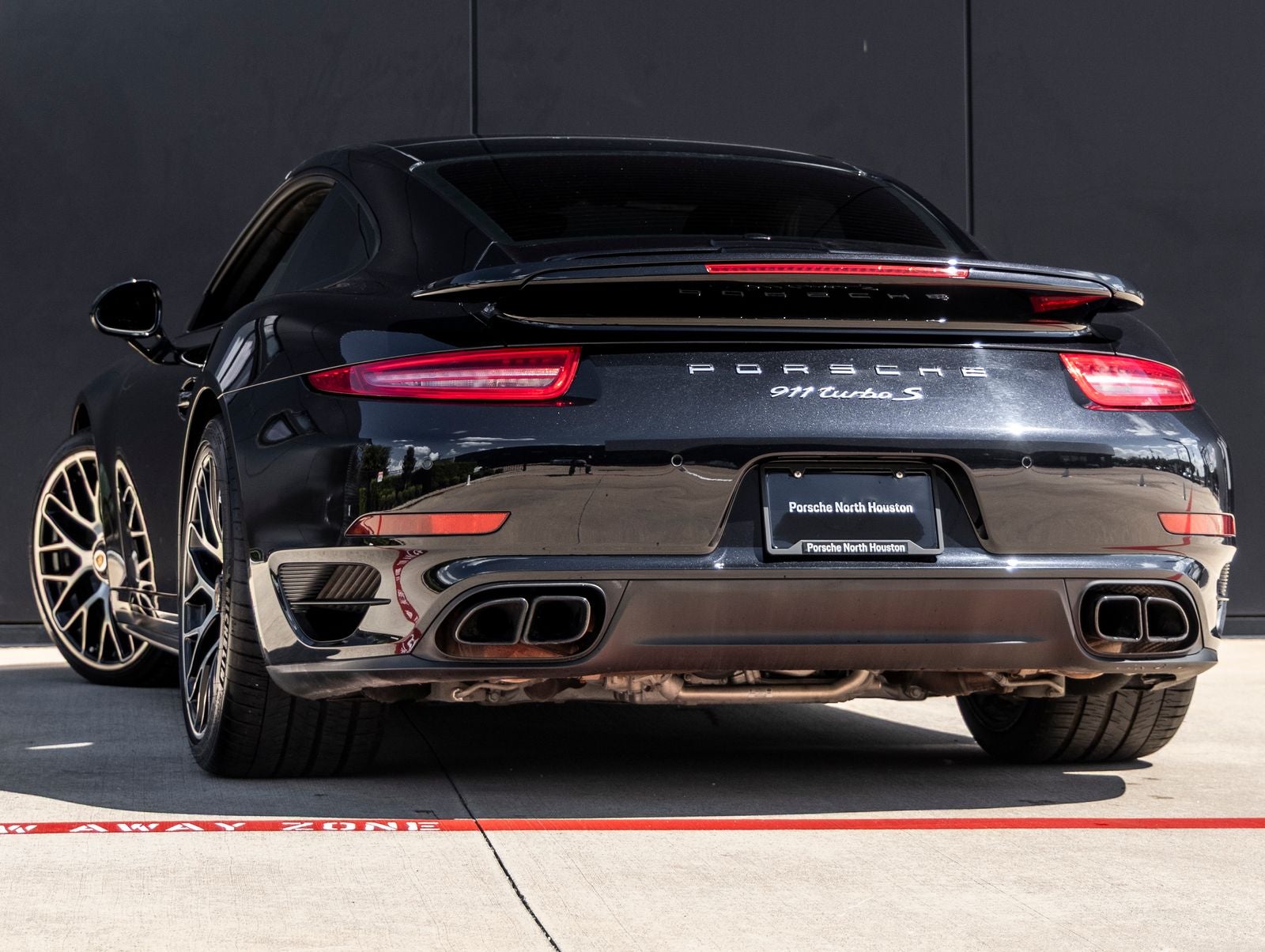 2015 Porsche 911 911 Turbo S Coupe