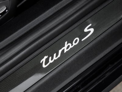 2015 Porsche 911 911 Turbo S Coupe