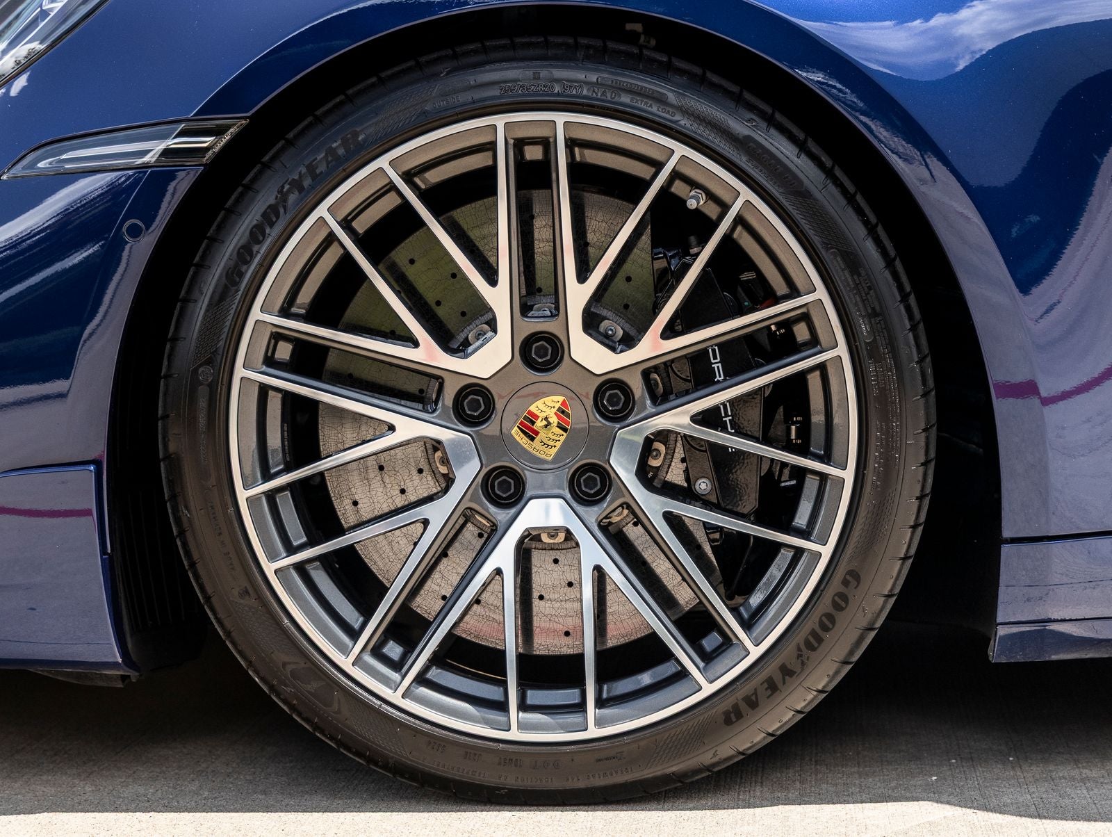 2025 Porsche 911 911 Turbo S