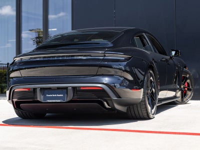 2026 Porsche Taycan GTS