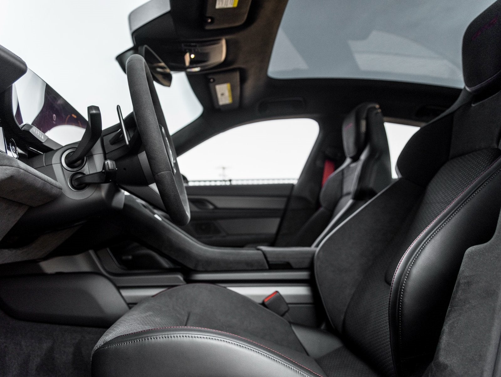 2025 Porsche Taycan Taycan GTS