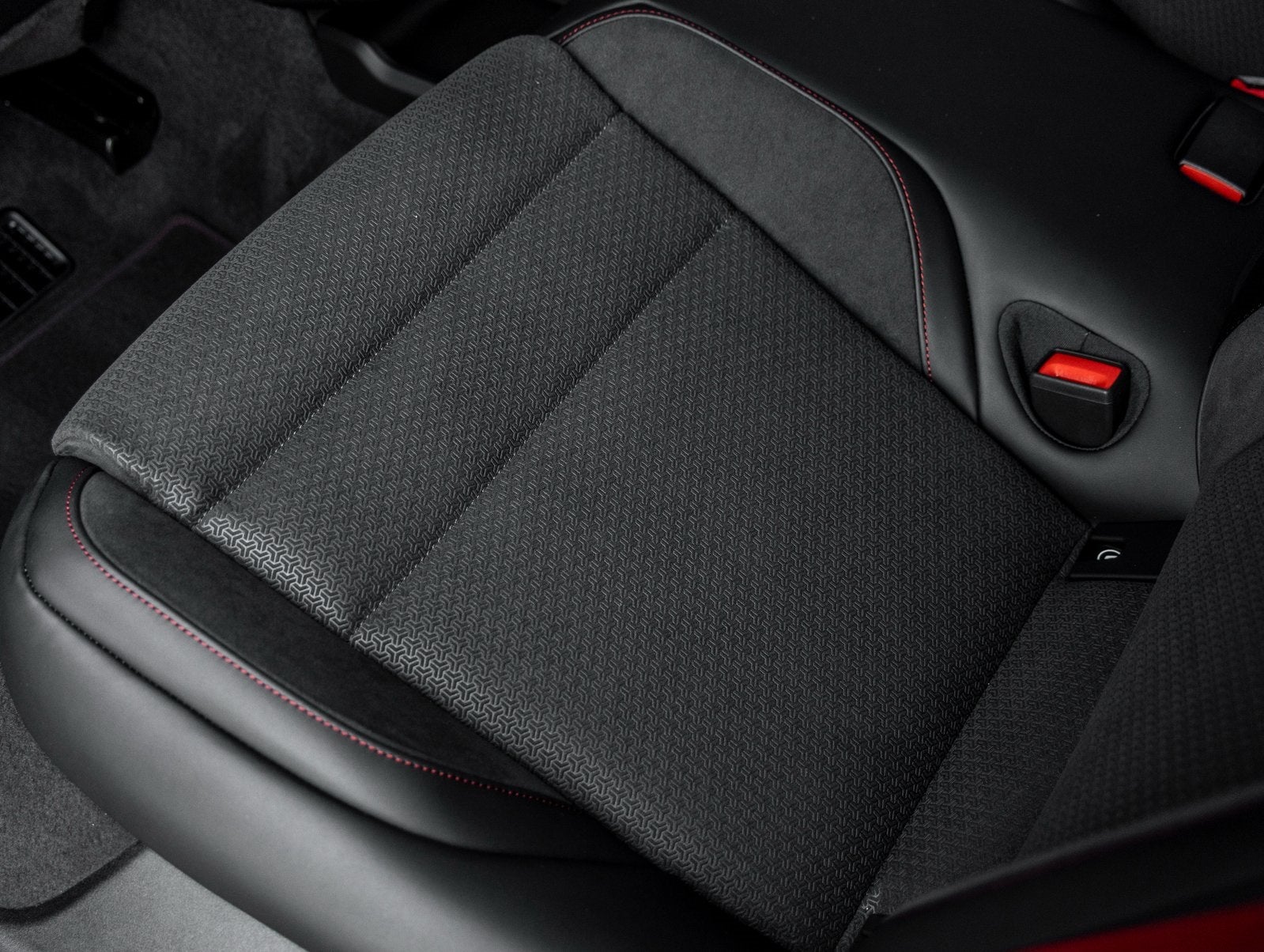 2025 Porsche Taycan Taycan GTS