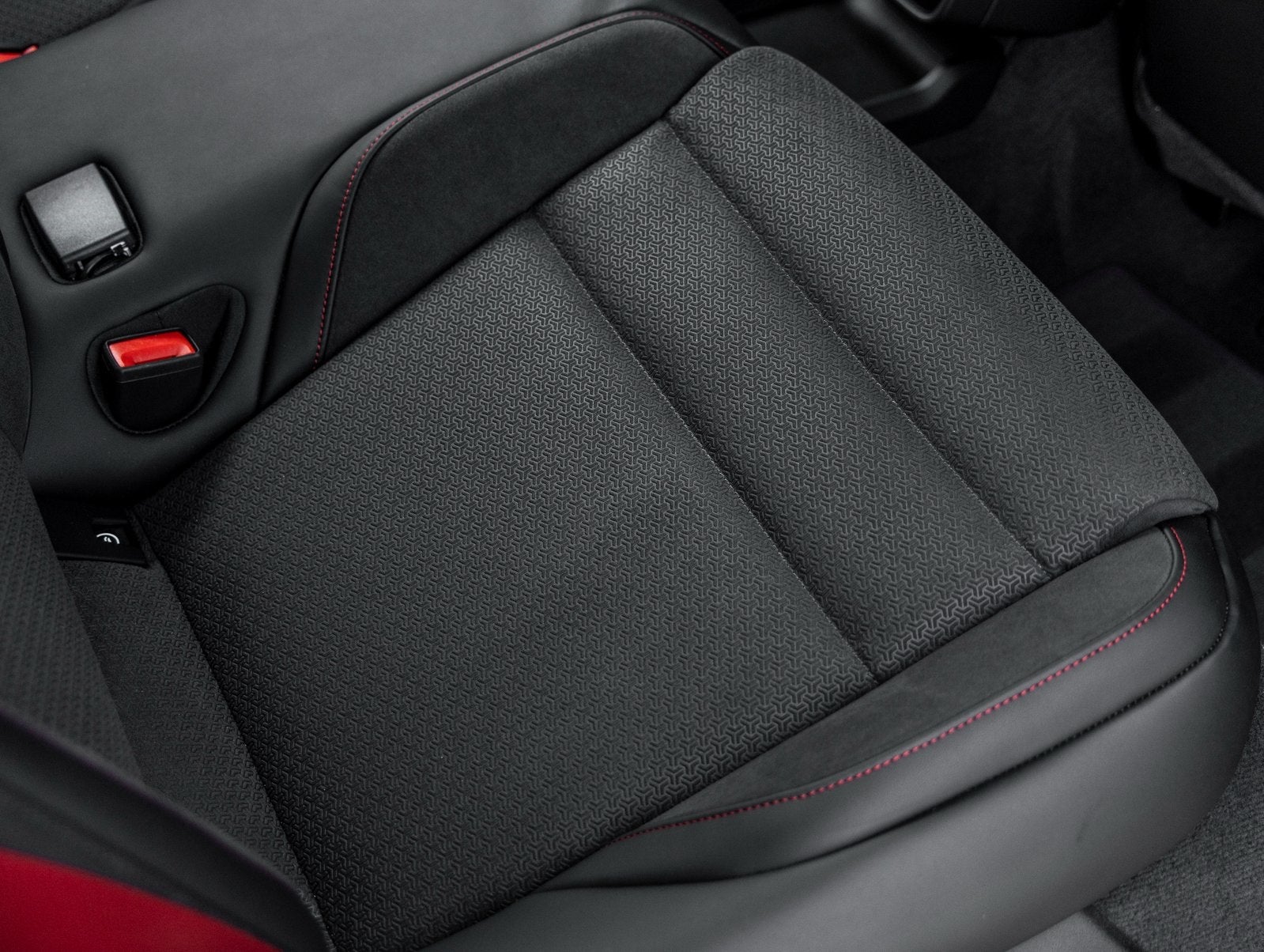 2025 Porsche Taycan Taycan GTS