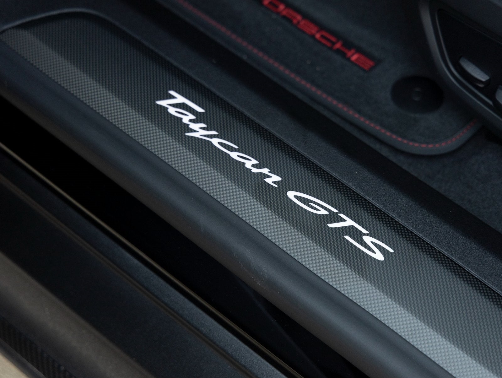 2025 Porsche Taycan Taycan GTS