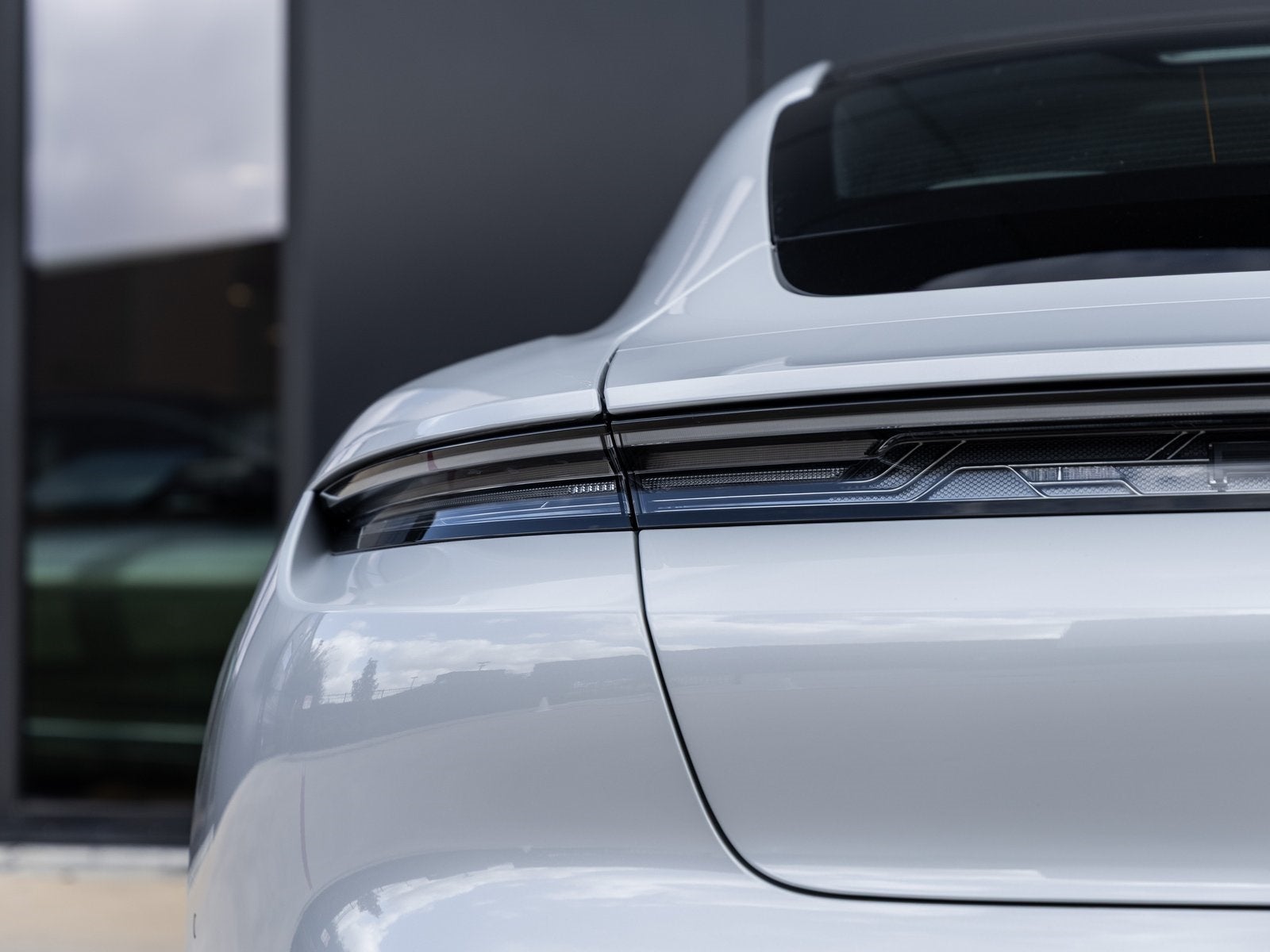 2025 Porsche Taycan Taycan GTS