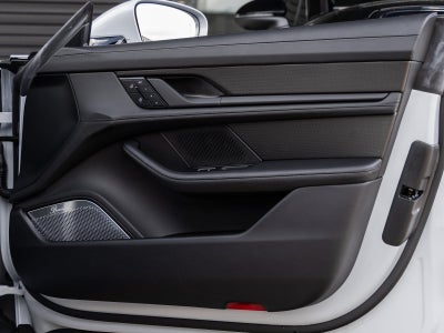 2025 Porsche Taycan Taycan GTS